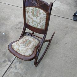 Antique Rocking Chair 
