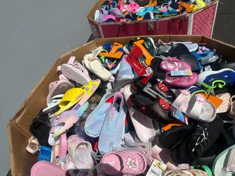 Water shoes