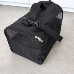 Dog Carrier Bag 14.5”W x 9.5”D x 10”H 