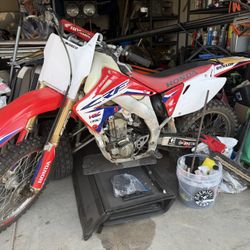2004 Honda 450 Dirtbike