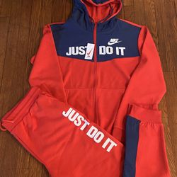 Just do it top nike sweat suits