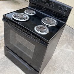 Whirlpool Electric Stove.