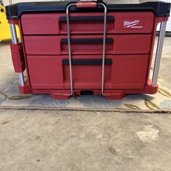 Milwaukee PackOut 3 Drawer