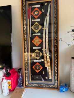 Japanese Katana Shadow Box Display Case