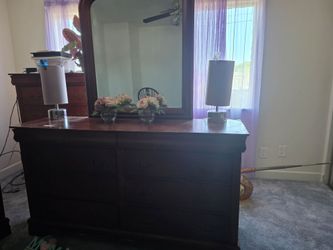 4-piece bedroom furniture