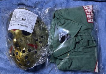 Used adult Medium Friday the 13th Jason shirt. Free New mask with purchase