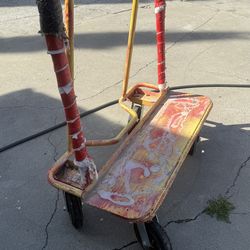 Materials moving cart
