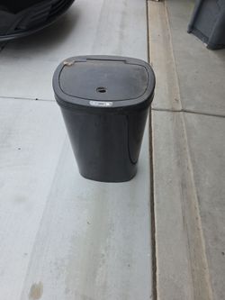 Free trash can