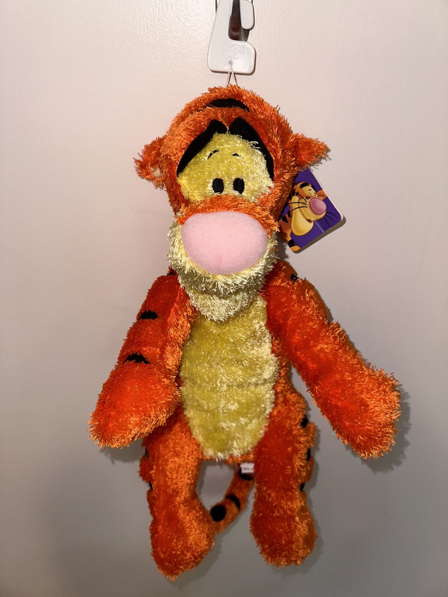 2002 NWT Disney Tigger Plush 19" Fisher Price Mattel Soft Shaggy Bright