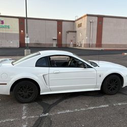 2002 Ford Mustang