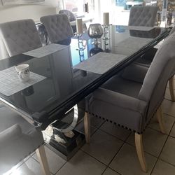 Dining Room Set & Coffee Tables