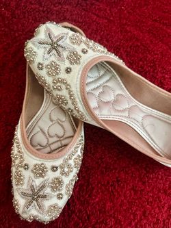 Women’s shoes