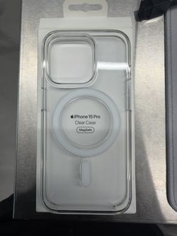 Apple iPhone 15 Pro Clear MagSafe Case