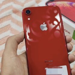 iPhone XR Unlocked With Warranty 