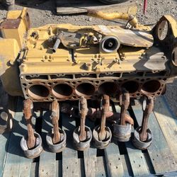 2006  C-7 Caterpillar core motor, Se bende asi como lo miras. Peterbilt / Frightliner International