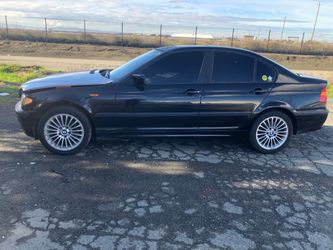 2004 BMW 325xi