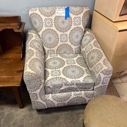 Accent Chair 
