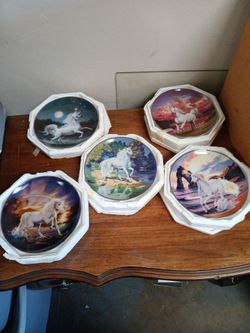 Collectable Unicorn Plate (5)