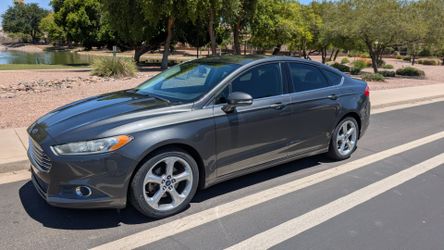 2015 Ford Fusion SE