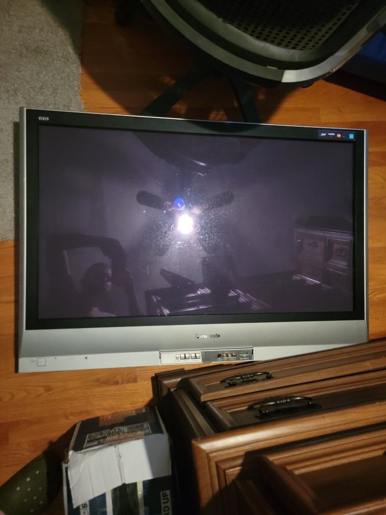 PLASMA TV/BEST GAMING TV EVER