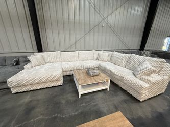 Oversized Sectional BLOWOUT PRICE!!!