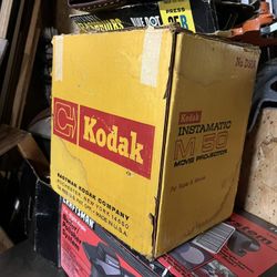 Kodak Instamatic M50 movie projector