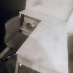 L Desk With Chair 