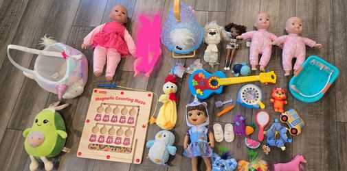Large Mixed Toy Lot – Dolls, Playsets, Plush & Games