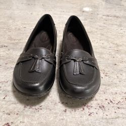 Ladies, Clarks Shoes 9 W