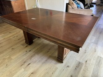 8 Seater Dinning Table
