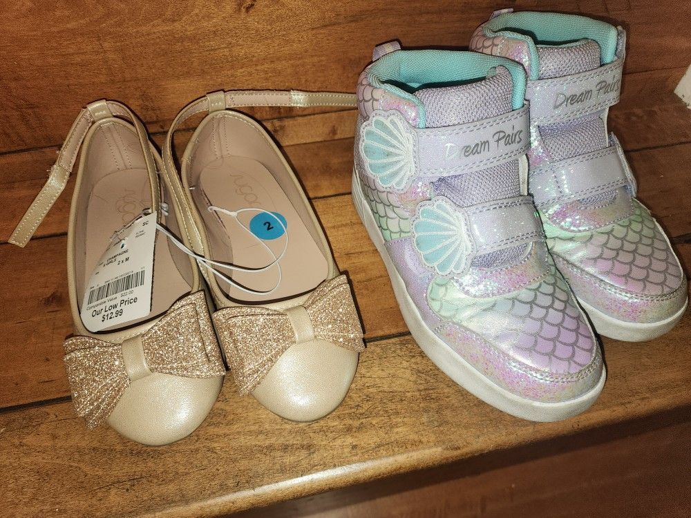 Girls shoes size 2