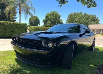 DODGE CHALLENGER 2015