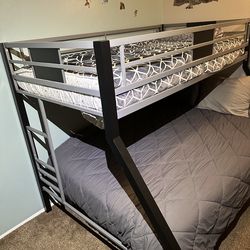 Bunk Bed - Full + Twin with Twin Mattress