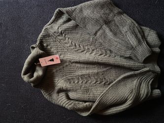 3 Women’s Sweaters