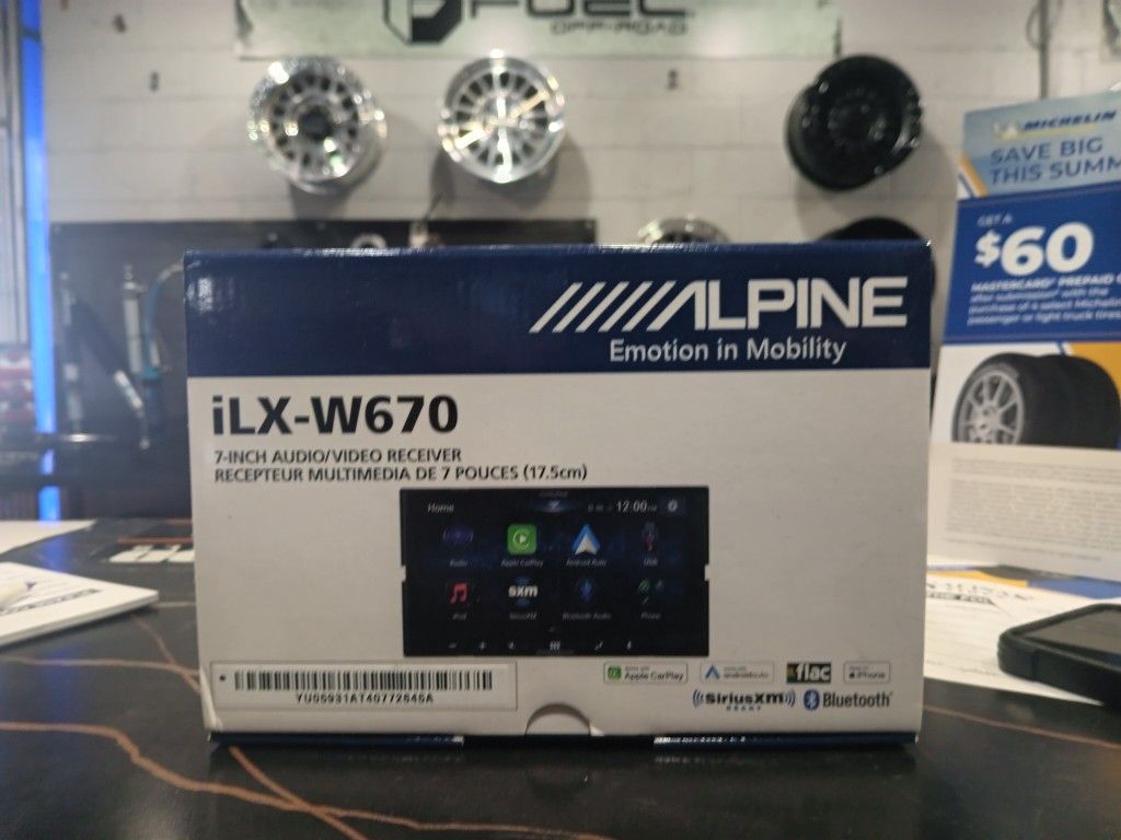 Alpine iLX W670 Available