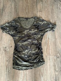 Express Olive & Dark Green Camo V-Neck Ruched Side Tee