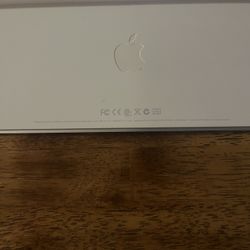 Apple Keyboard 