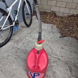 Vp racing gas jug / can 5 gallon