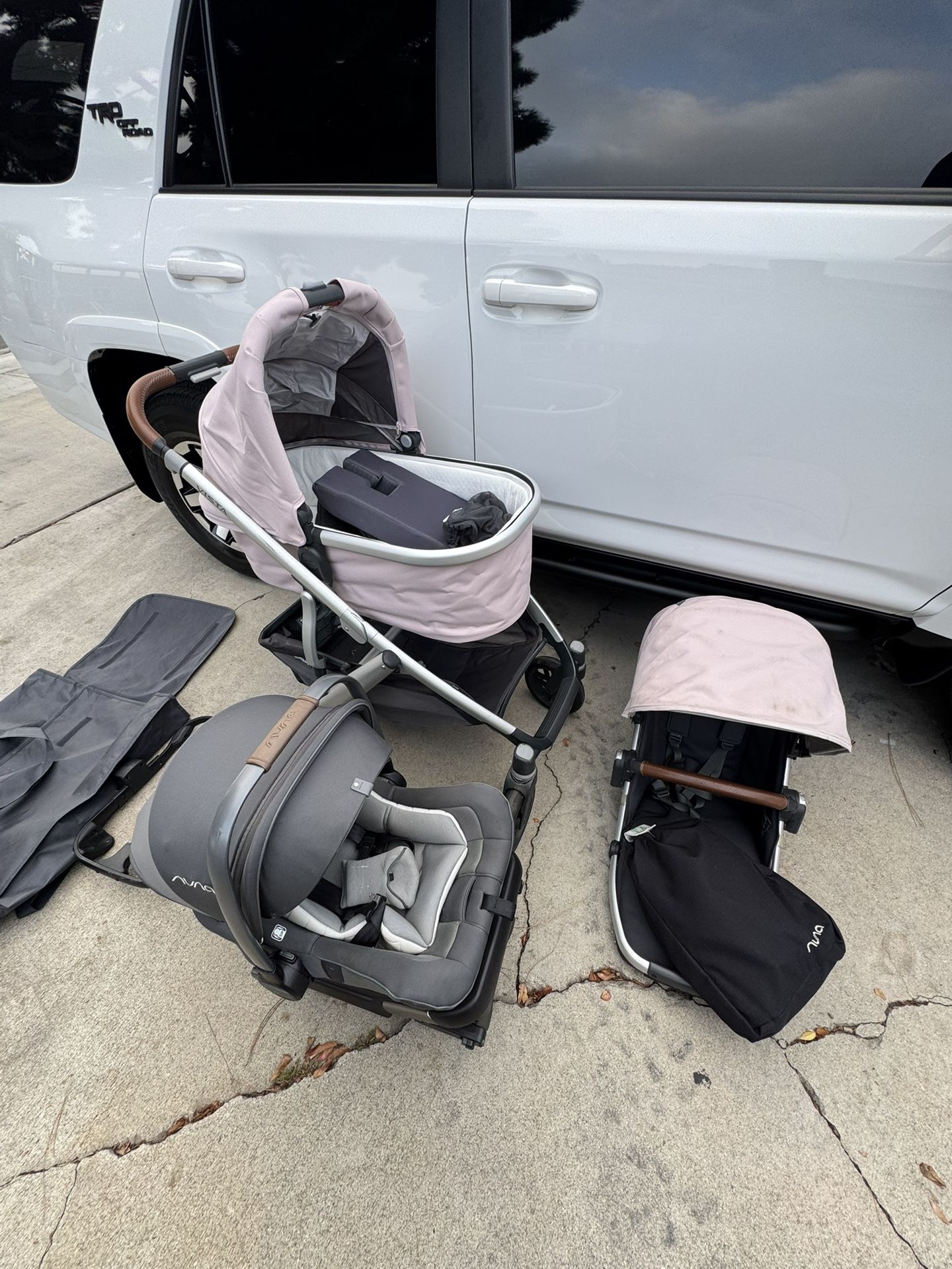 Uppa Baby Set Nuna Car Seat 