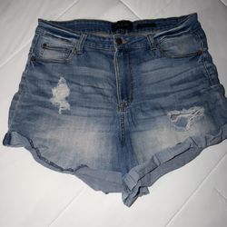 Women’s Shorts 