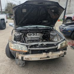 2002 Honda Accord // V6 3.0 // Full Part Out