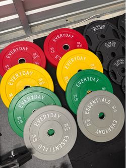 New pair of 10,25,35,55lb rubber olympic plates. New in box 📦