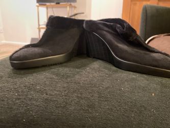 LADIES NEW VANELI BLACK SEUDE WEDGE HEEL SLIDE ON SHOE