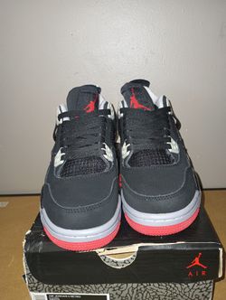 Unisex Big Kids Air Jordan 4 Retro Size 6