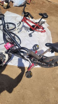 Kids 18 inch bicycles (for parts)