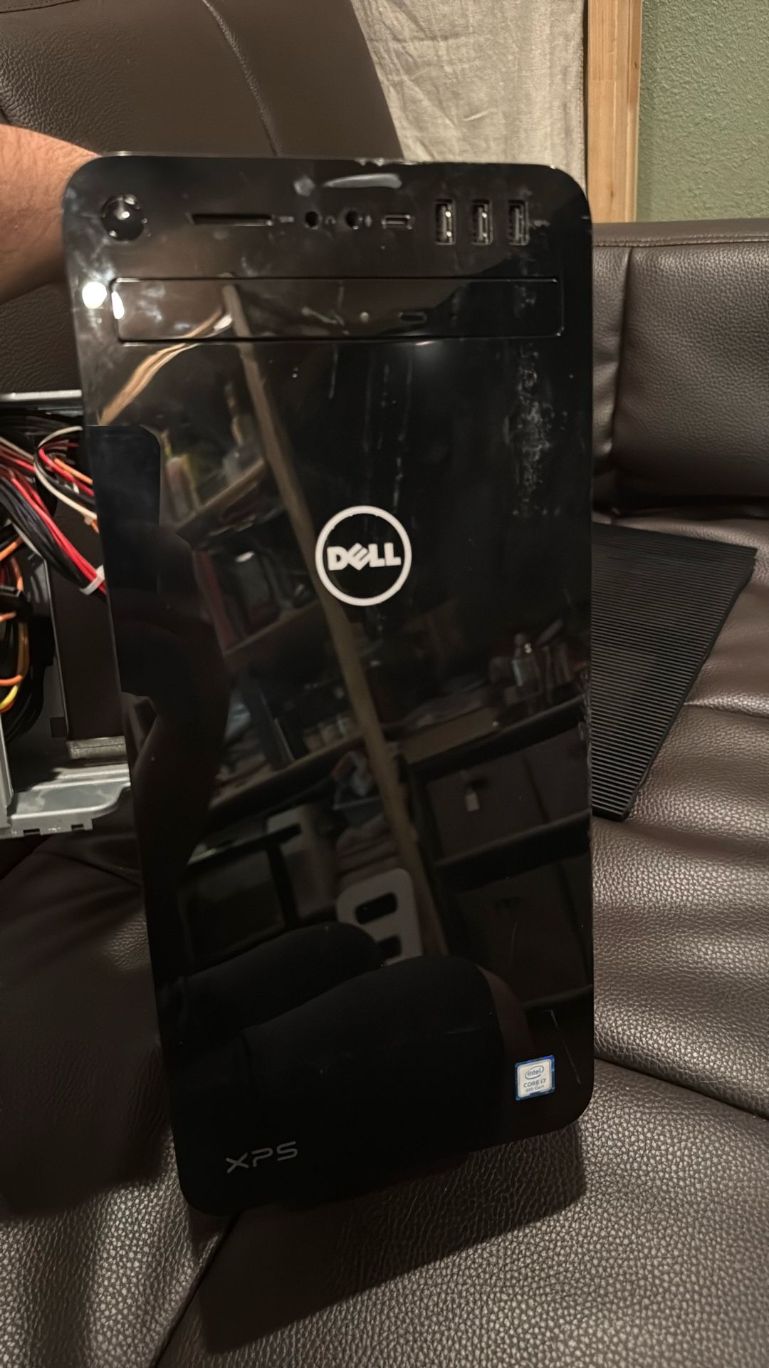 Dell Gaming Desktop intel Core I7-9700 @ 3 GHz