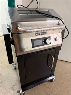 Even Embers Outdoor Electric Grill in Black with Stainless Steel Lid and Control Panel