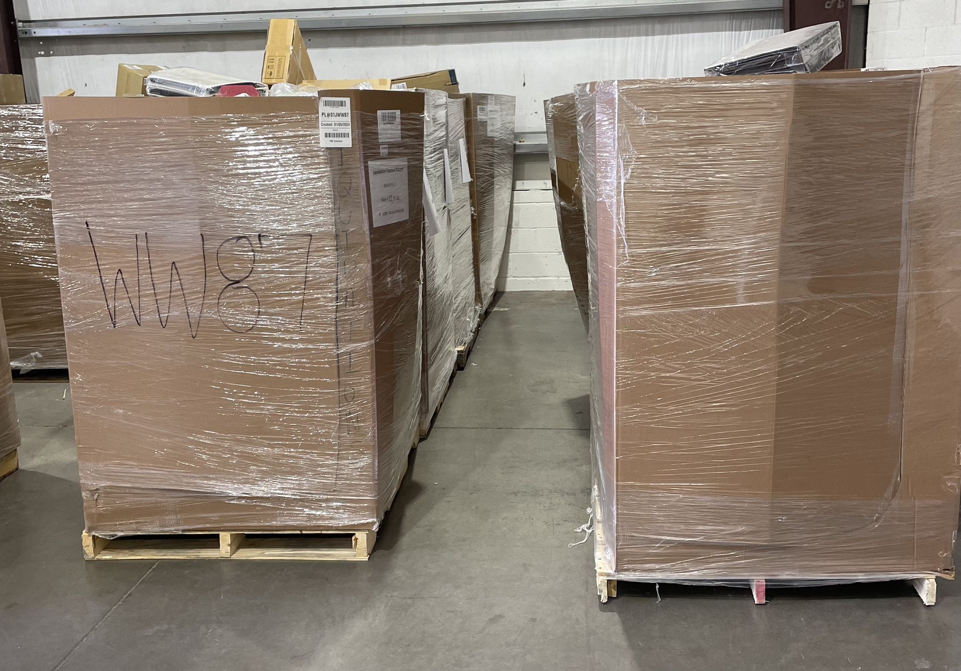 Amazon Mediums/Large Liquidation Pallets, venta De Paletas De Liquidacion