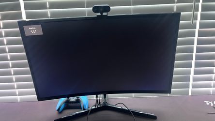 Samsung Curved Monitor