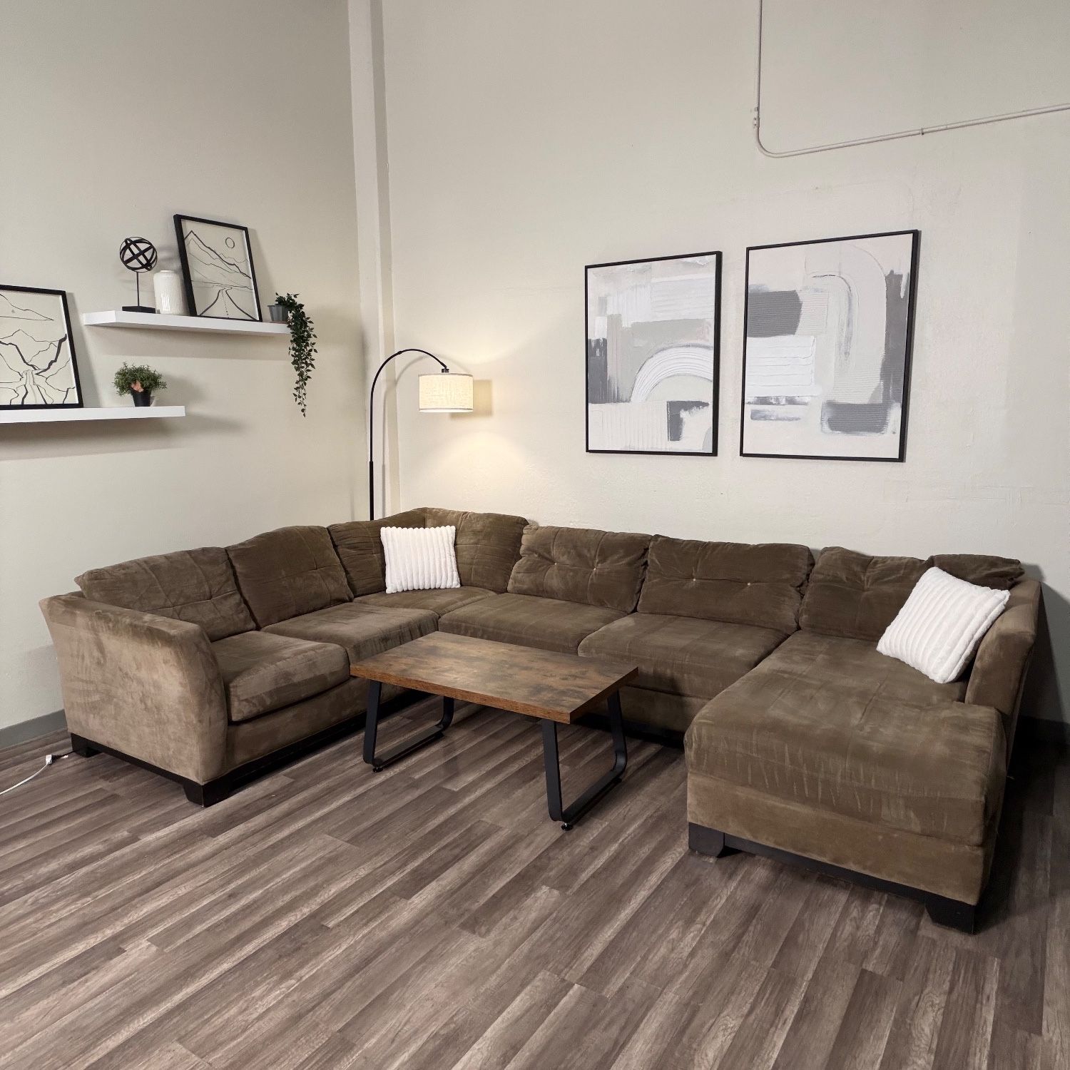 Macys Brown Sectional Couch DELIVERY WITHIN A WEEK